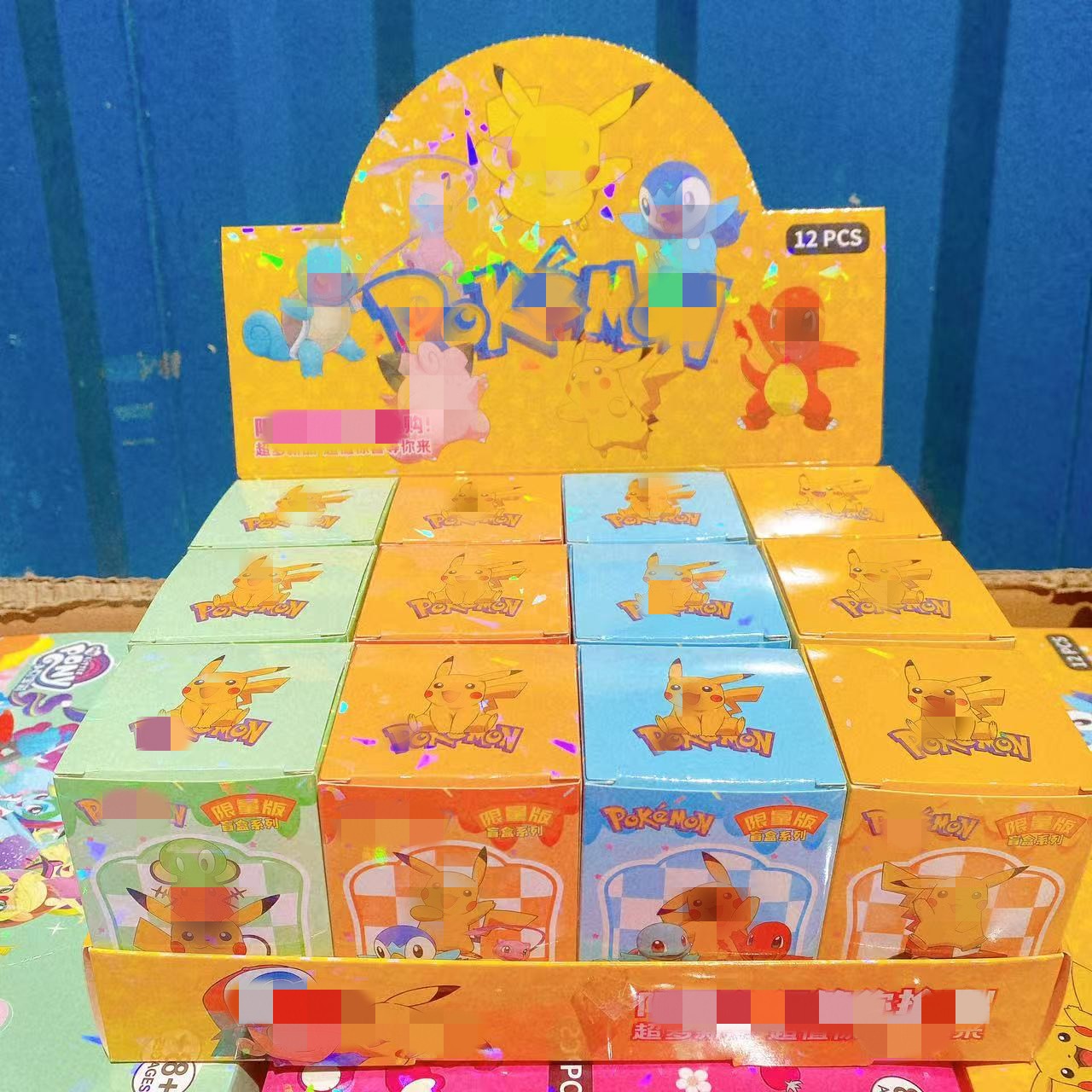Nuevo llavero de caja ciega 12 en llavero de muñeca de dibujos animados para niños regalos de juguetes alrededor de la escuela al por mayor