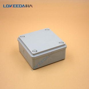 ����һ���ݽz��ˮ�Ӿ���110*110*60mm����O���Դ��ˮ���b��ABS