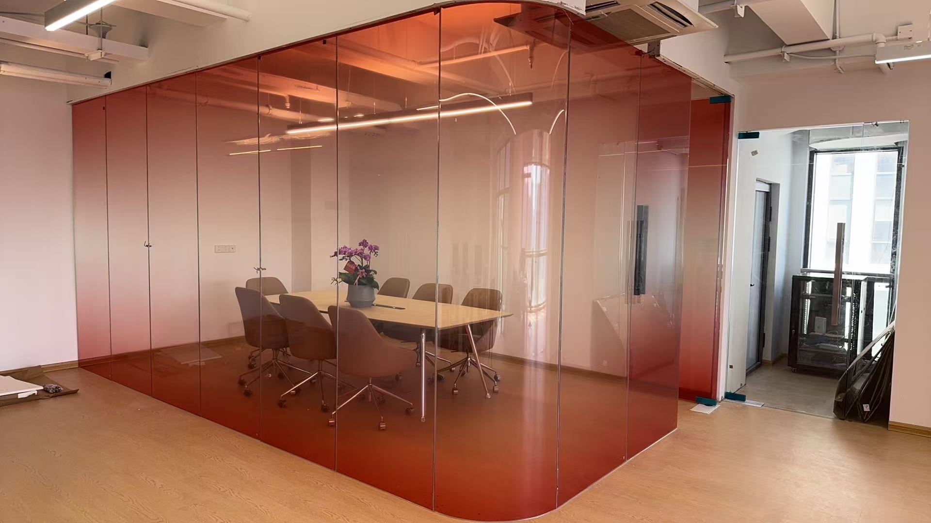 Vidrio curvo, vidrio curvo en caliente, proveedor de vidrio curvo, vidrio curvo transparente, vidrio curvo en caliente