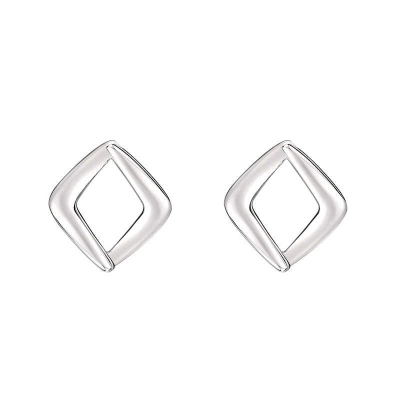 乾佳 Small design earrings, silver 999 sample, simple and elegant design