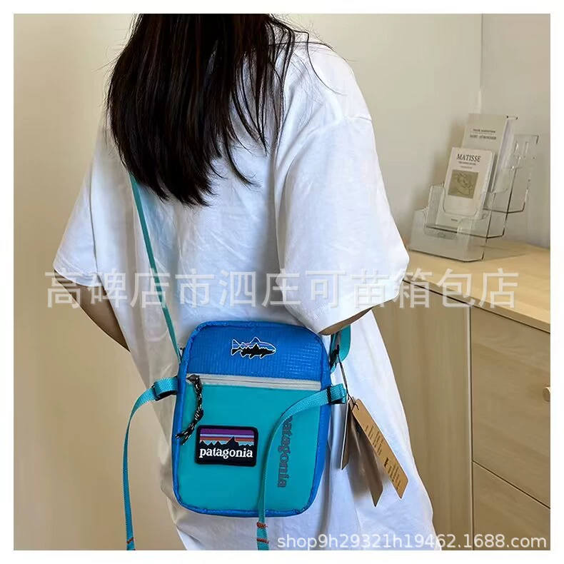 Sports one-shoulder bag for men and women