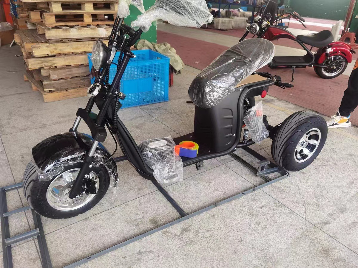 Cross-Border Harley Electric Tricycle with Wide Tires for Off-Road Use, Msds Lithium Electric Scooter, Two-Wheeled Adult Skateboard Scooter