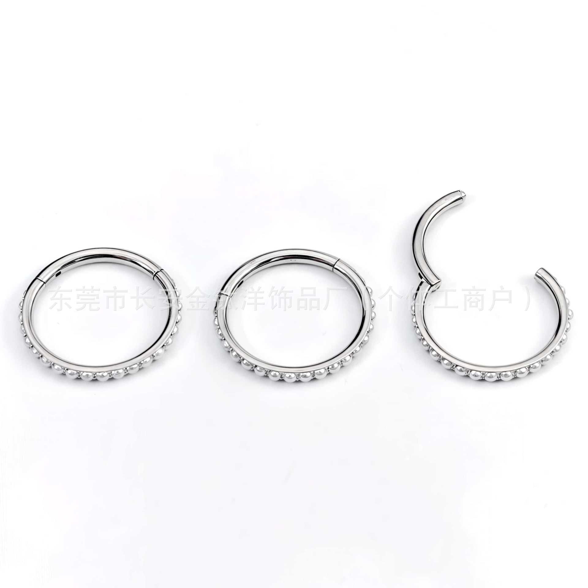 Pointed titanium steel lip stud product view