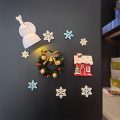 赤い本の新しいクリスマスの花輪の家の電気スタンドの発光の冷蔵庫は磁石の雪の雪の磁気の猫の目の扉の装飾を貼って貼ります。