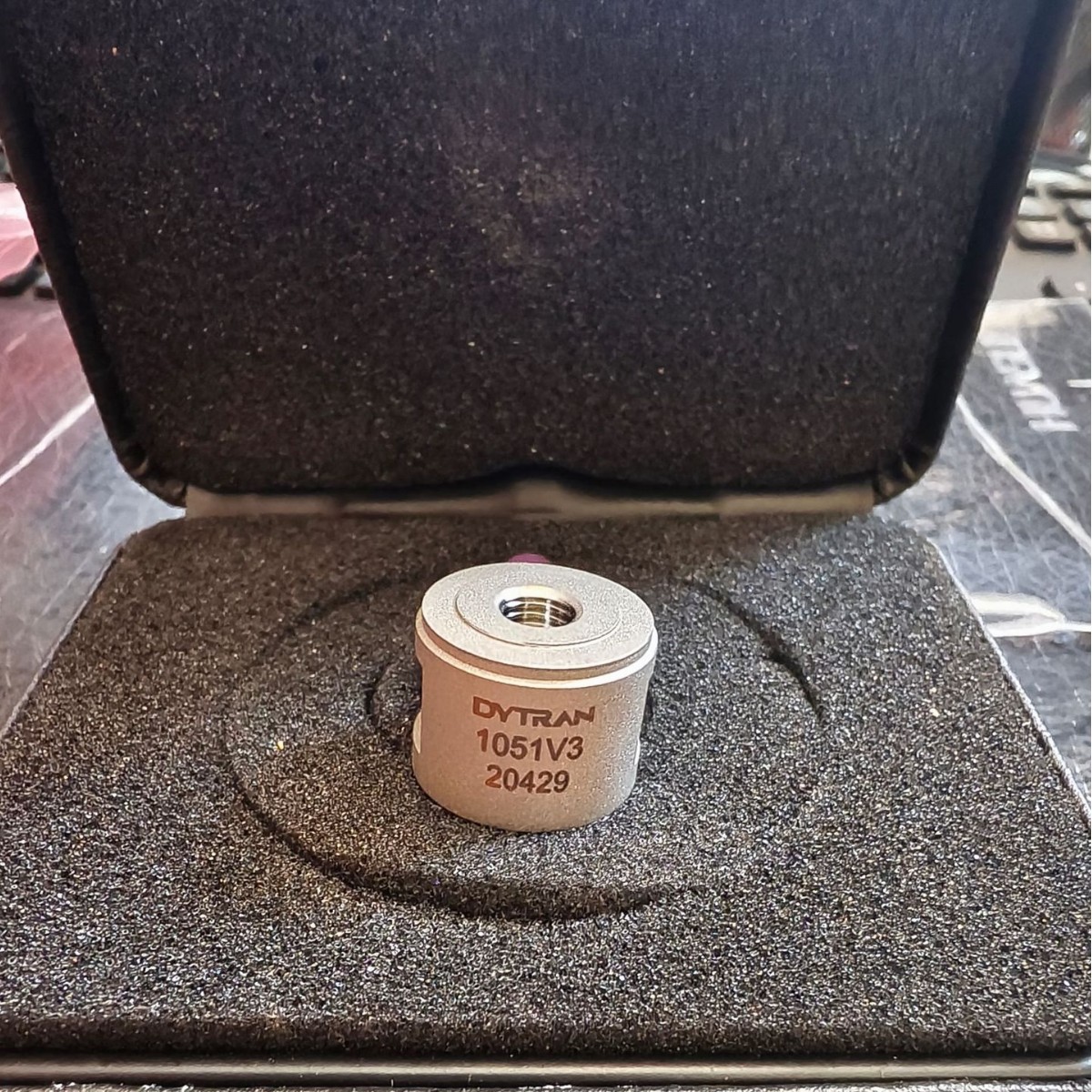 供应美国DYTRAN公司IEPE力传感器1051V3