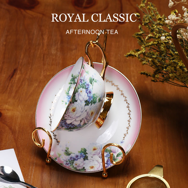 Estilo europeo elegante flor hueso China taza de café y platillo de alta gama oro británico tarde té conjunto luz lujo flor taza de té caja de regalo