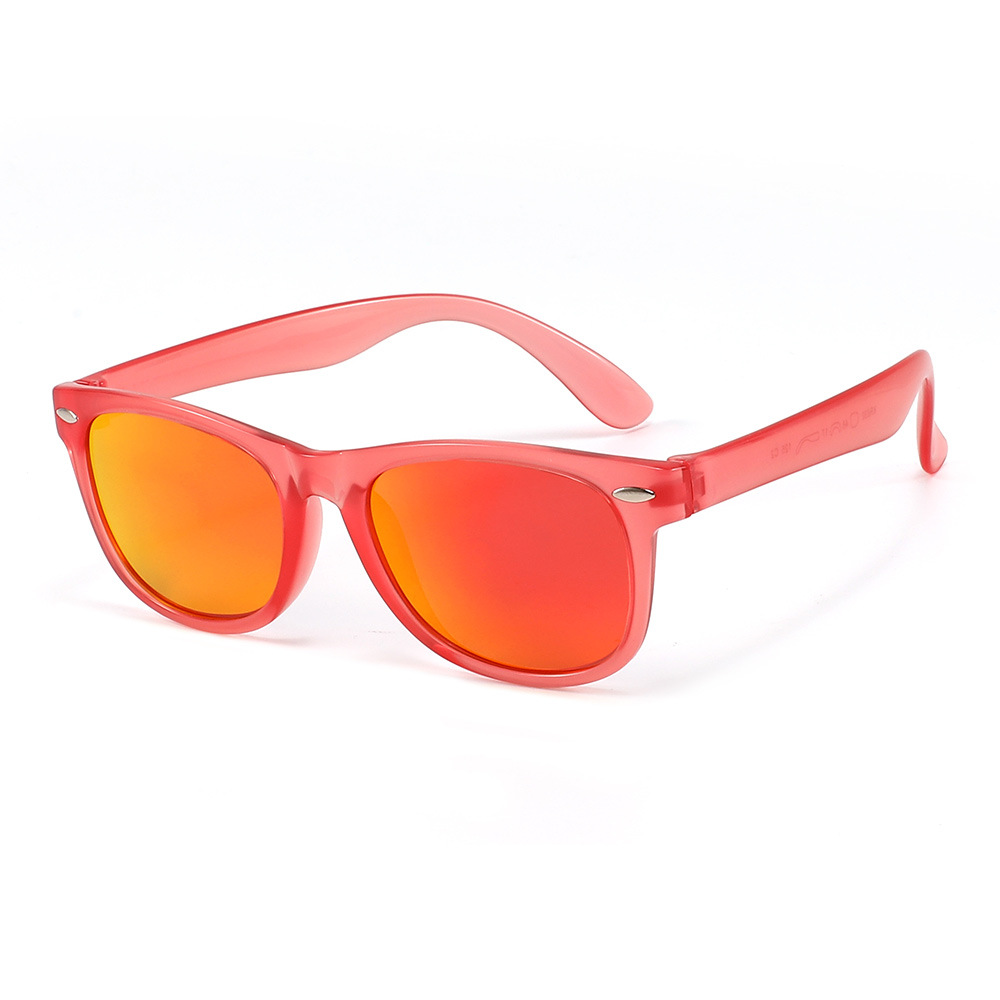 2026 nuevas gafas de sol de película polarizante para niños, marco de material TR no es fácil de deformar UV400 protección solar KR630