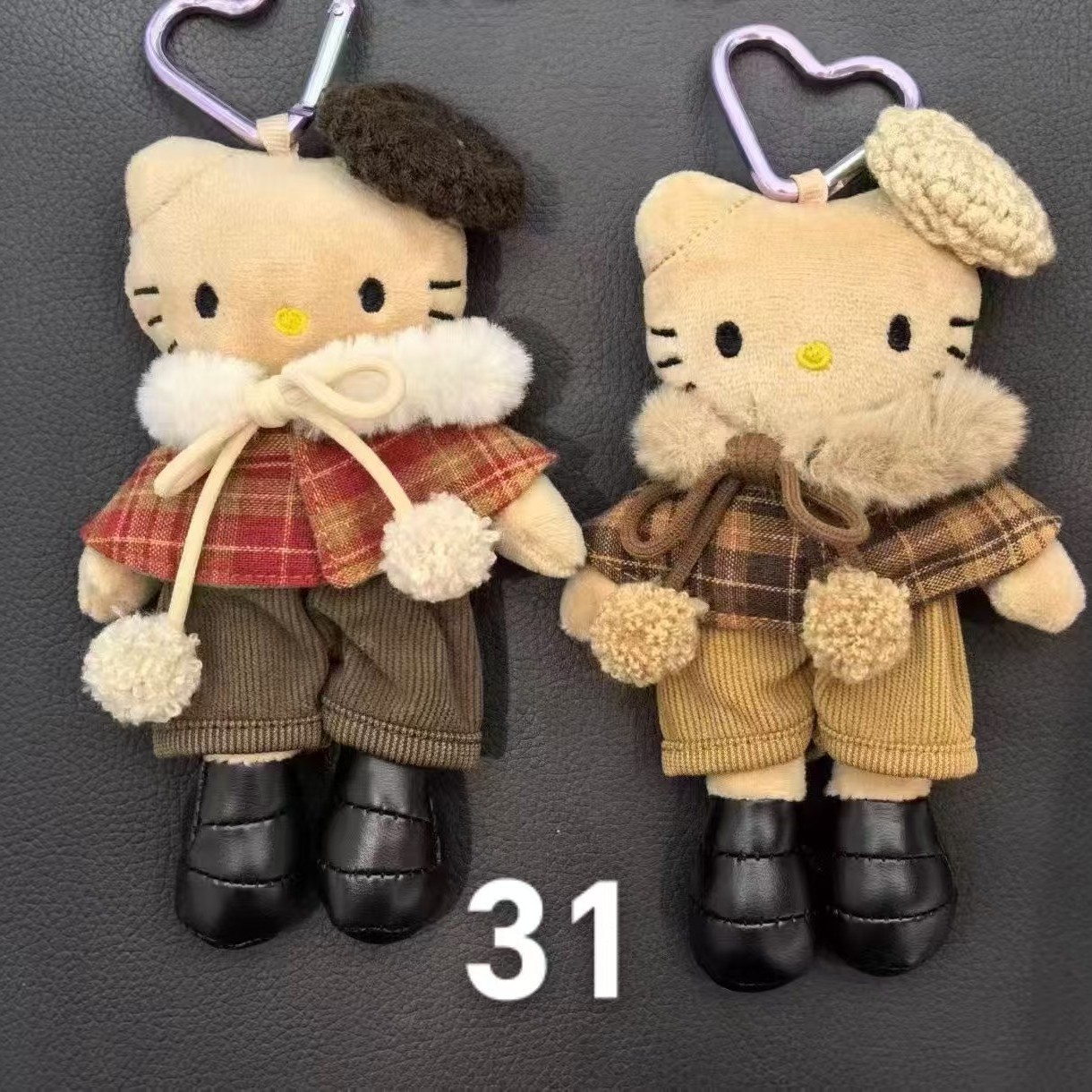 萨美娜 2023新款上市小粒柔软羊羔毛时尚秋冬外套鞋帽毛绒面料