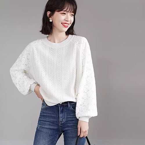 Early autumn new style lace hollow sweater lantern long-sleeved cable lazy style loose sweater Korean style trendy