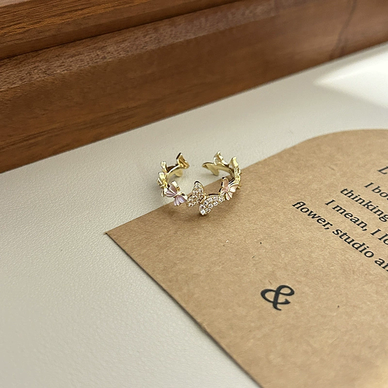 Ring Universal zirconium, diamond-encrusted, light-luxury style