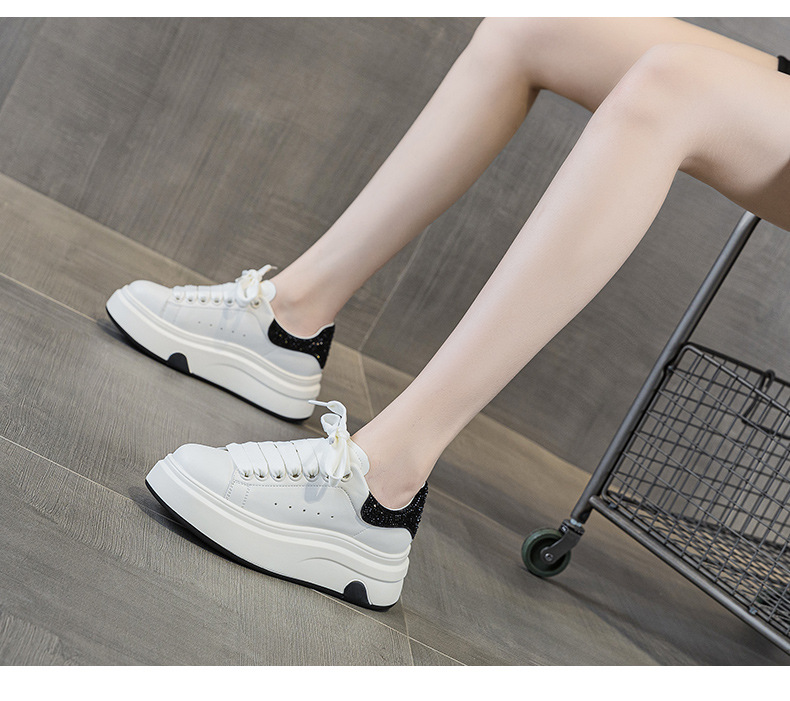 Giày sneaker nữ đế dày kiểu Hàn Quốc hình trái tim, cổ thấp, phong cách thời trang mùa xuân 2026 — M2806 màu đỏ, M2806 màu be, M2806 màu đen chi tiết 26