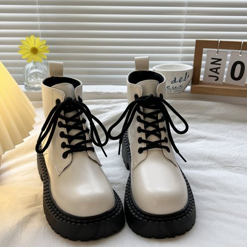 马丁靴女薄款英伦风机车系带小个子厚底春秋百搭显瘦短靴子ins潮