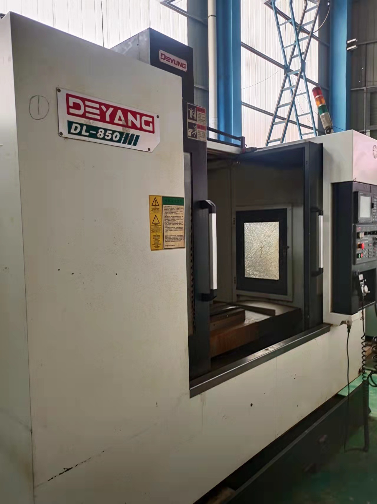 处理二手德扬DL-850立式加工中心二手德扬立加二手加工中心