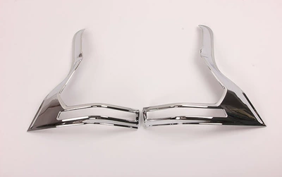 Suitable for Toyota 10-18 Models: Other Automotive Exterior Supplies - 18-models-of-taillight-frame-half-pack