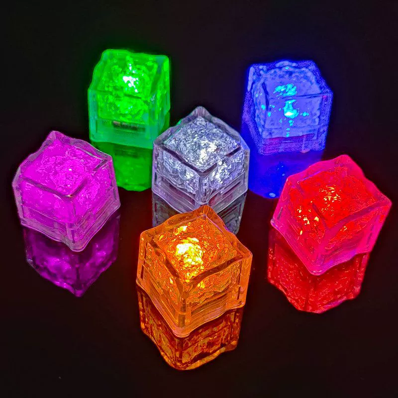 Индукционные мигающие LED-лед–кубики, многоцветные и одноцветные, 12 шт в коробке, для баров и вечеринок