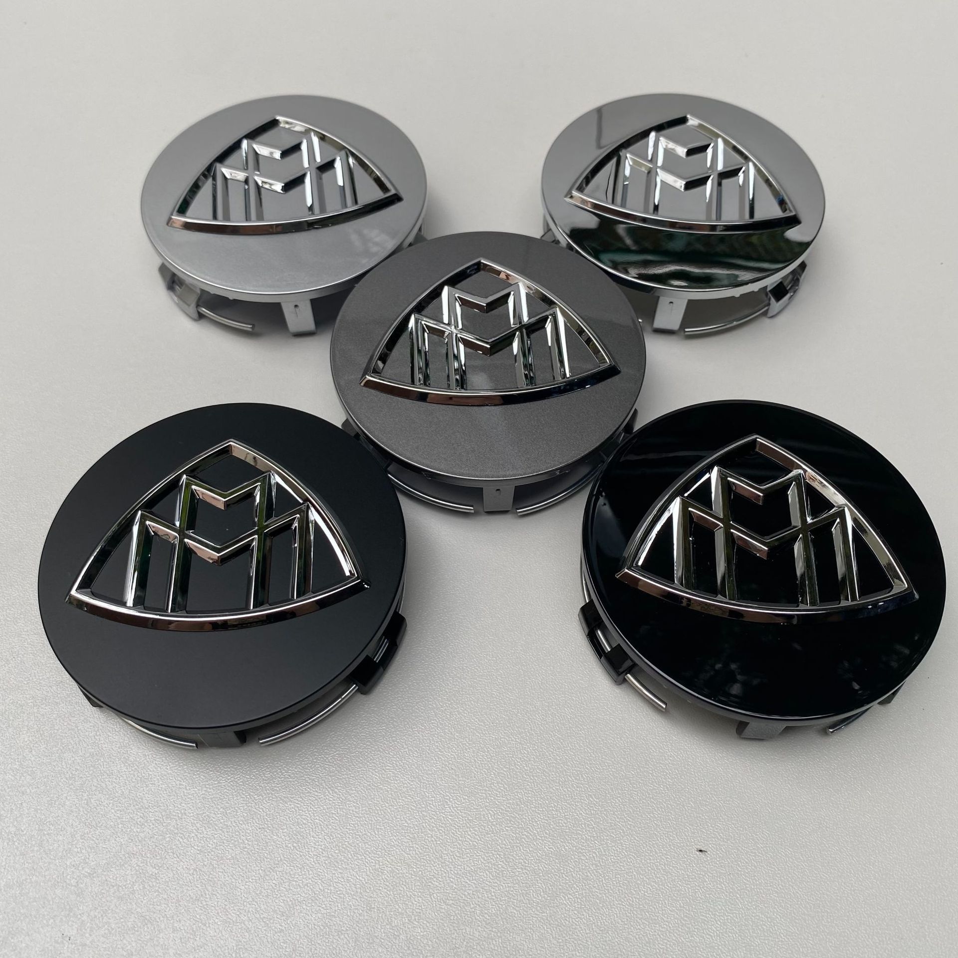 Suitable for Mercedes-Maybach Wheel Hub Caps W222S600Ls400L Electroplated Wheel Hub Modification Center Cap Logo Matte