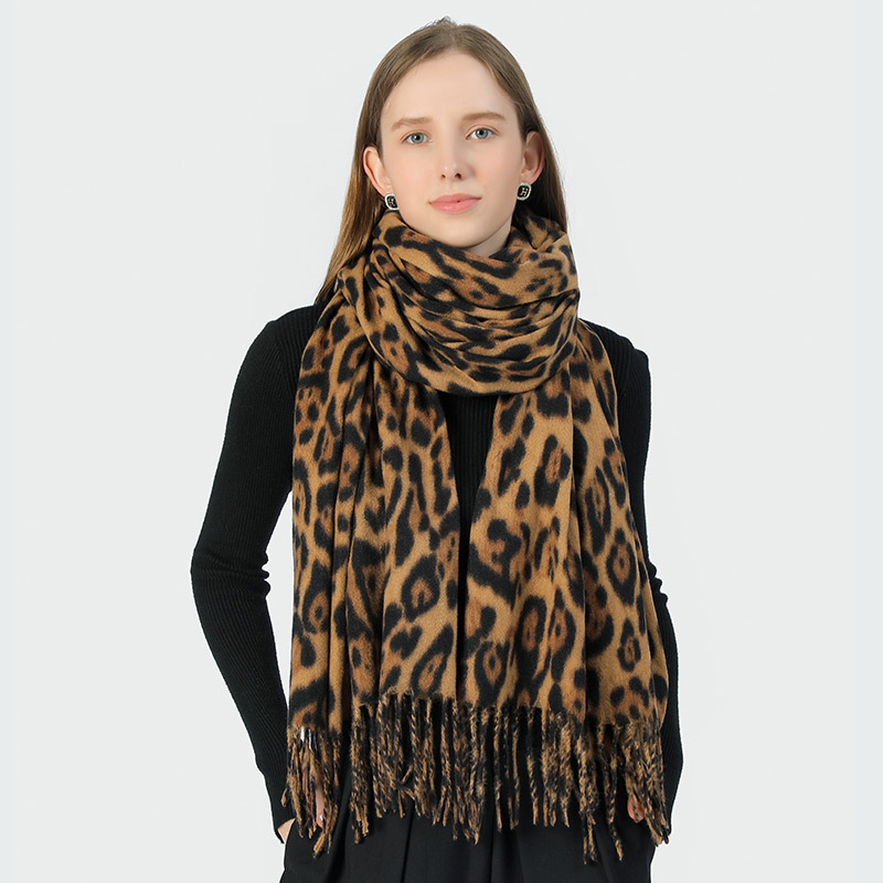 New Leopard Print Scarf For Autumn And Winter Women's European And American Warm And Versatile Scarf Comfortable And Fashionable Cashmere Shawl_voghion.com