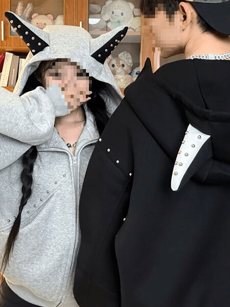 Retro demi-season sweatshirt
