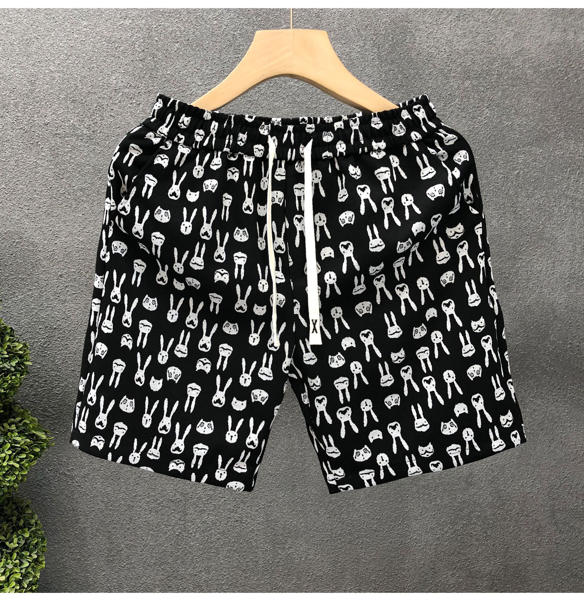 Unisex Rabbit Print Beach Shorts, Loose Fit Casual Summer Shorts With All-Over Pattern For Street Style And Vacation_viptrois.com