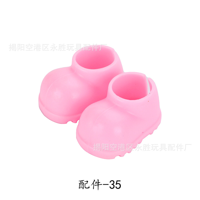 Nuevo producto compatible con peluches de 17 cm de primera y segunda generación: zapatos, bolsos, gafas, llaveros, cámaras, sillas de playa, surf.