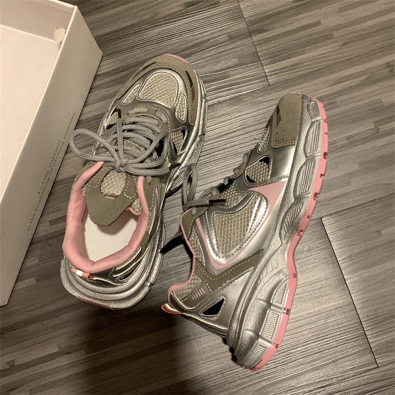 Women's Silver Breathable Mesh Dad Shoes Lightweight Skate Sneakers_voghion.com