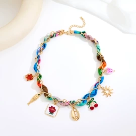 耳环;项链;手镯