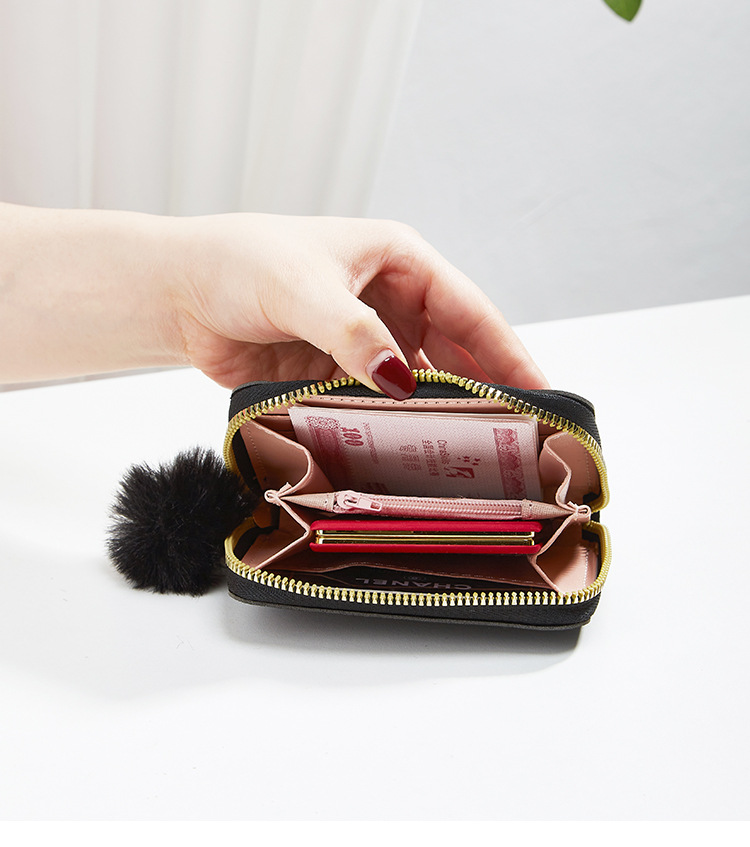 Pu Leather Material Women's Heart Shape Pu Leather Zipper Wallets