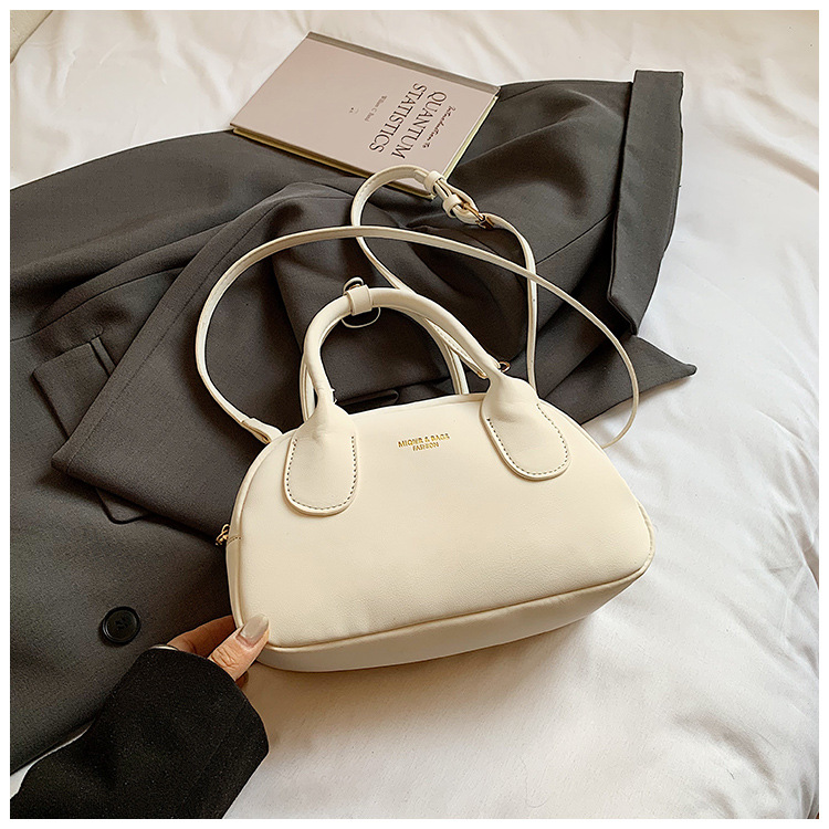 Women's Handheld Bowling Bag, Niche Design Commuting Shoulder Bag_voghion.com