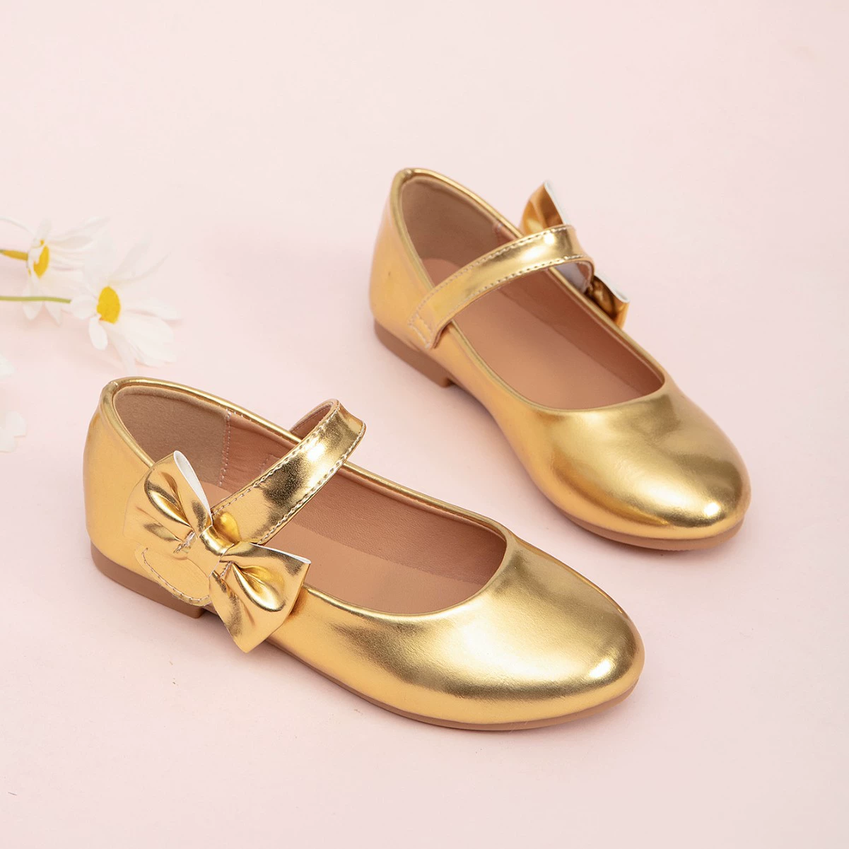 Golden fashionable comfortable shoes for princess with bow, (Cross-border trading), soft sole