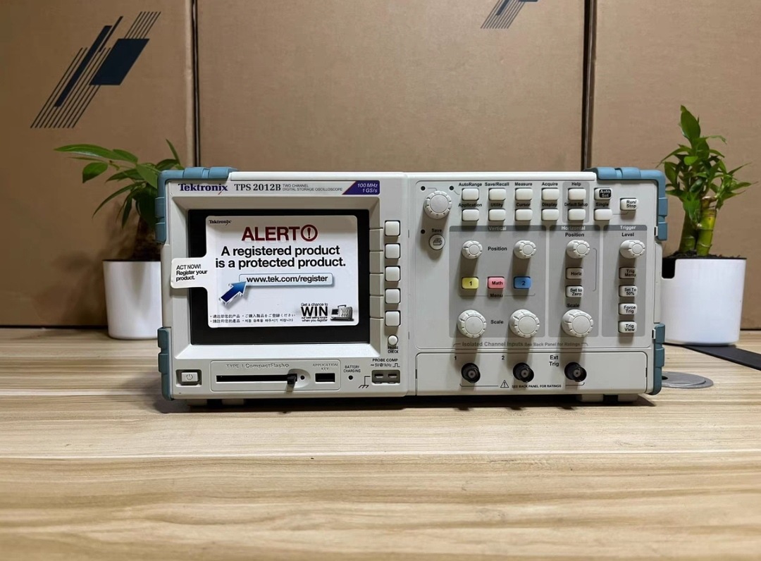 泰克TektronixTPS2014B 四通道100M隔离数字存储示波器低价包邮