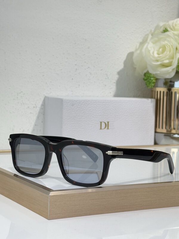 D's 2025 ファッションサングラス女性韓国スタイルスクエアフレームメガネ男性トレンディサングラス BlackSuitS16F|undefined