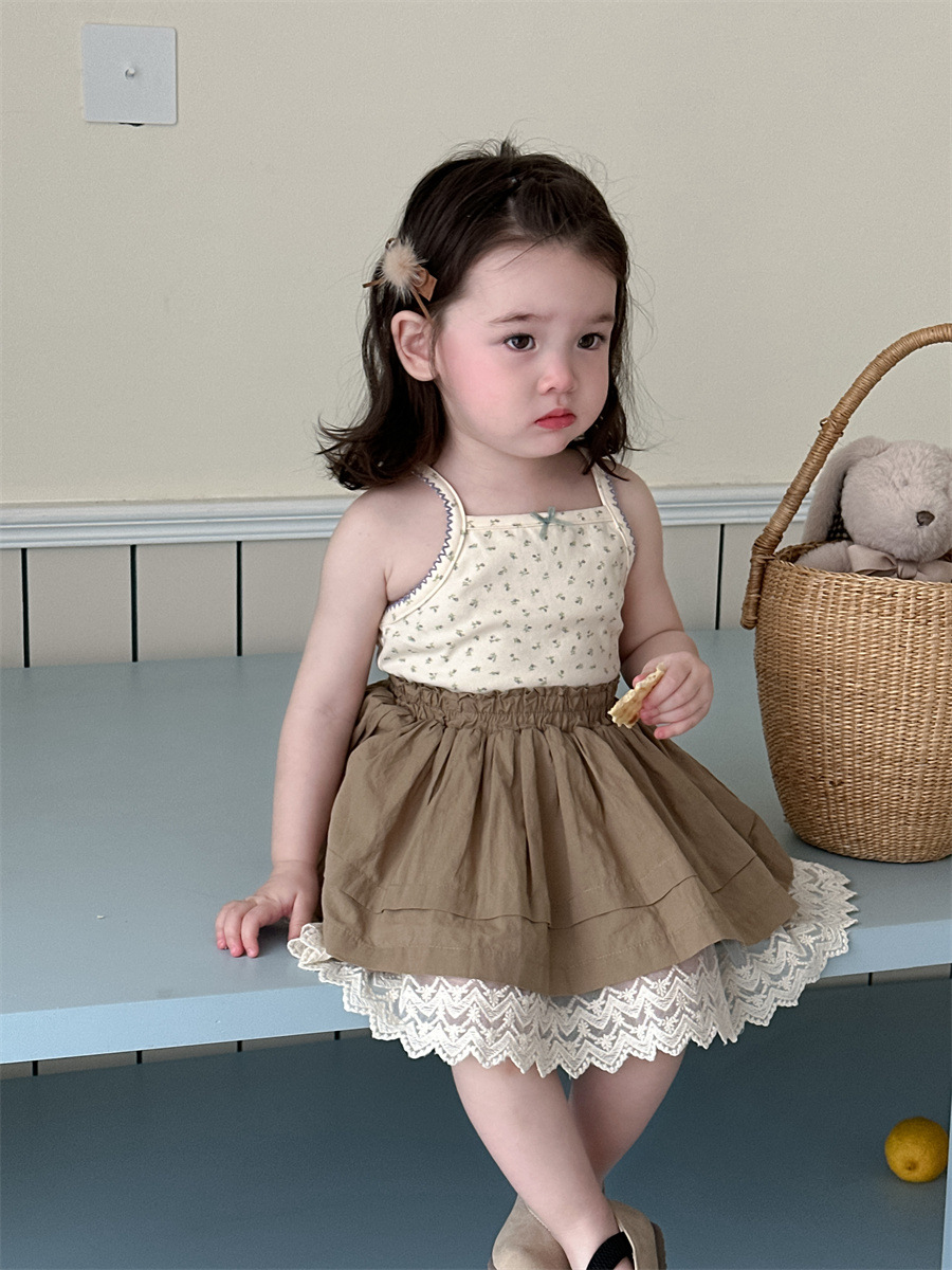 Traje de falda corta de tirantes para niñas ropa delgada de verano 2026 ropa de bebé de verano versión coreana ropa de verano para niñas estilo extranjero