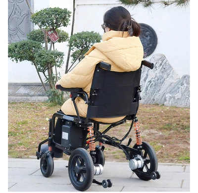 Electric Wheelchair Manufacturer for Qatlanan elektrik velosipedlər - 9a-airplane-approved-black-frame-lightweight-and-portable