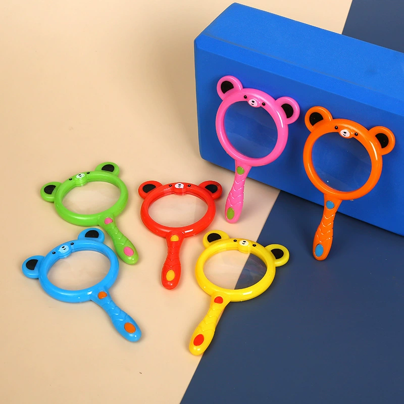 Cartoon plastic magnifying glass, teaching toy for experiments, with little bears, science and technology