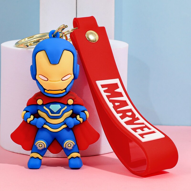漫画スーパーヒーロー人形ストラップキーチェーンアイアンマン人形シンプルなキーホルダーかわいいペンダント卸売り|undefined