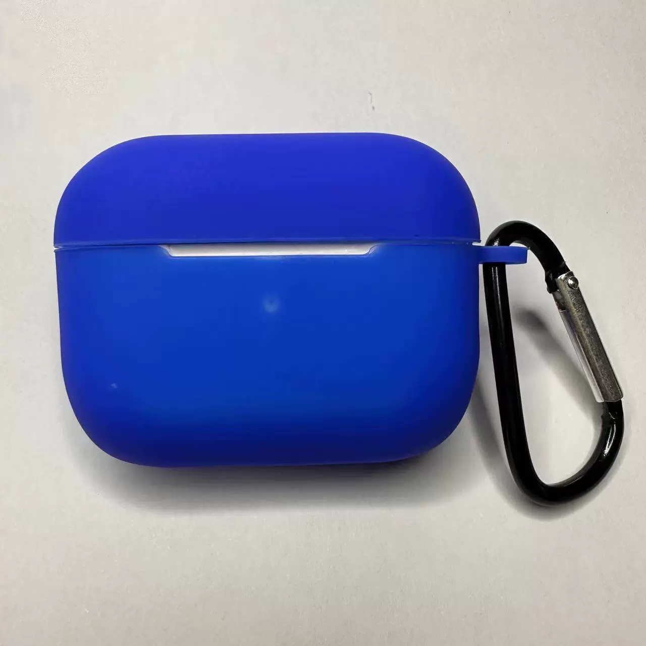 Силиконовый защитный чехол для Apple AirPods (1/2/3, Pro, Pro 2), цветной, с карабином/без карабина