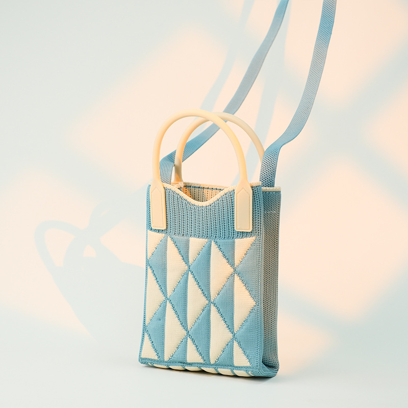 명암 삼각형-블루