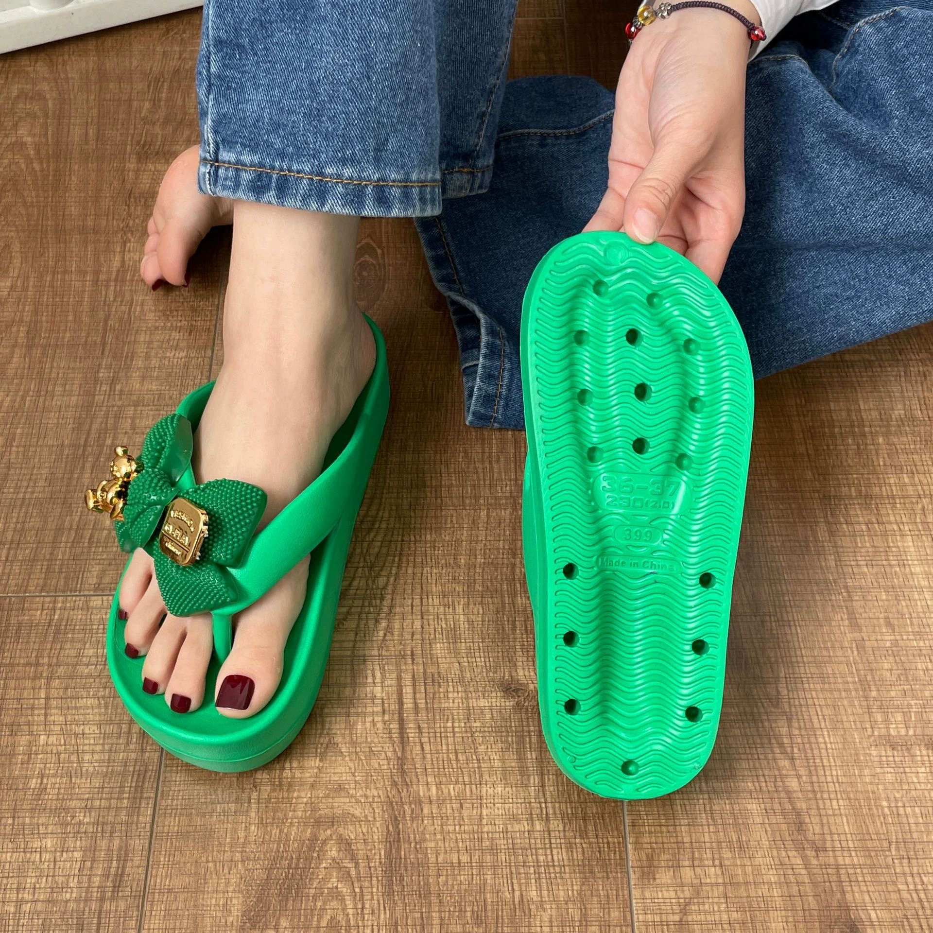 Deodorized slippers with butterfly platform, (Cross-border trading), wholesale