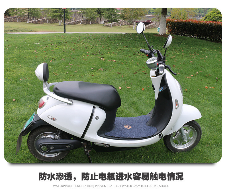Universal electric vehicle floor mats can be cut to size, suitable for electric scooters and motorcycles, are waterproof, non-slip, and wear-resistant