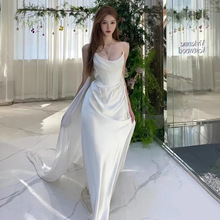 法式轻婚纱2024新款气质新娘结婚森系超仙简约显瘦旅拍迎宾礼服女