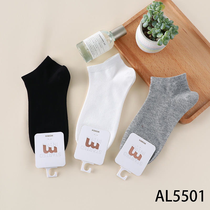 White Socks, No-Show Socks, Women's Socks, Men's Socks, Women's Spring and Summer Socks, Men's Socks, No-Show Socks, Cotton Socks, Unisex Short Socks