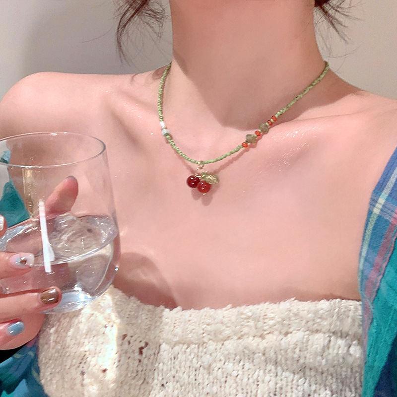 Spring and Summer Pastoral Style White Red Cherry Versatile Necklace Women's Niche High-End Clavicle Chain Choker