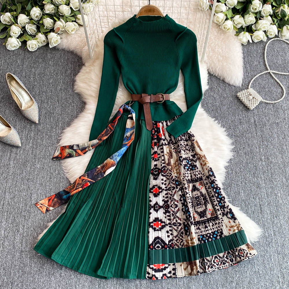 E398风复古设计感1印花拼接长袖连衣裙子冬季女装收腰A字长裙