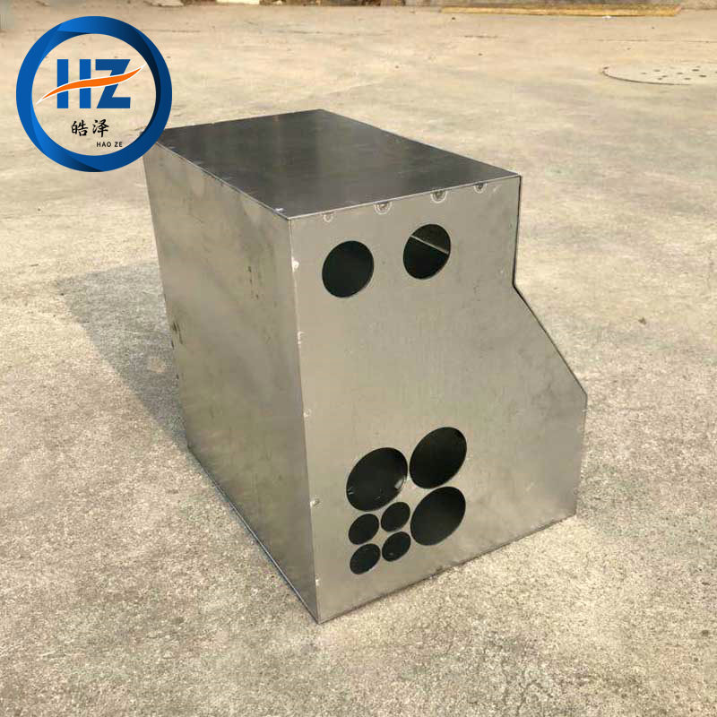 户外镀锌板接线箱盒热镀锌防护密闭盒金属盒桥梁路灯接线箱盒