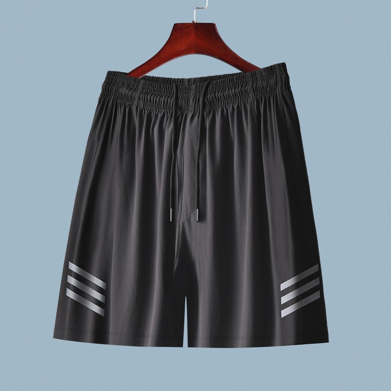 Pantalones cortos deportivos de hielo para hombres delgados pantalones de baloncesto de verano secos rápidos, pantalones de baloncesto de fitness ociosos y sueltos.