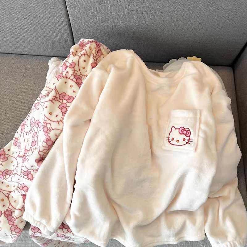 Autumn and Winter Flannel Pajamas Women's Crewneck Coral Fleece Cute fleece-lined Thickened Two-Piece Set Home Clothes