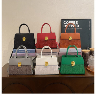 Cross-border Bag Women's 2024 New European and American Fashion Crocodile Pattern Portable Small Square Bag Texture All-match High-end Crossbody Bag