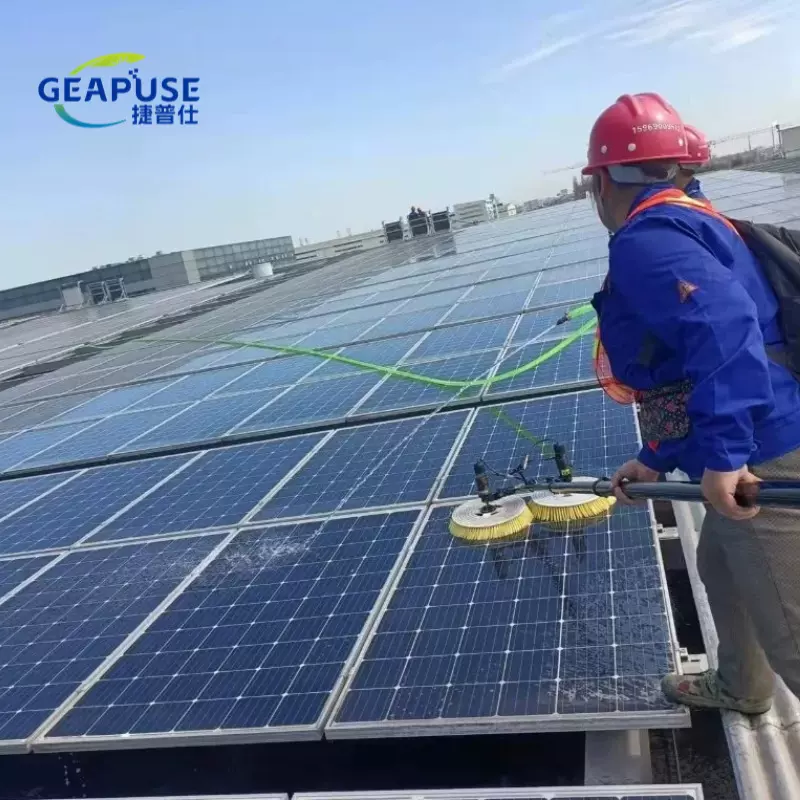太阳能光伏板清洗机器人光伏发电板清洁设备刷电动工具双头锂电版