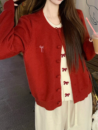 Red Retro Contrast Color False Two-Piece Cardigan Women's Autumn/Winter Contrast Color Bowknot Embroidered Outerwear Knit Top