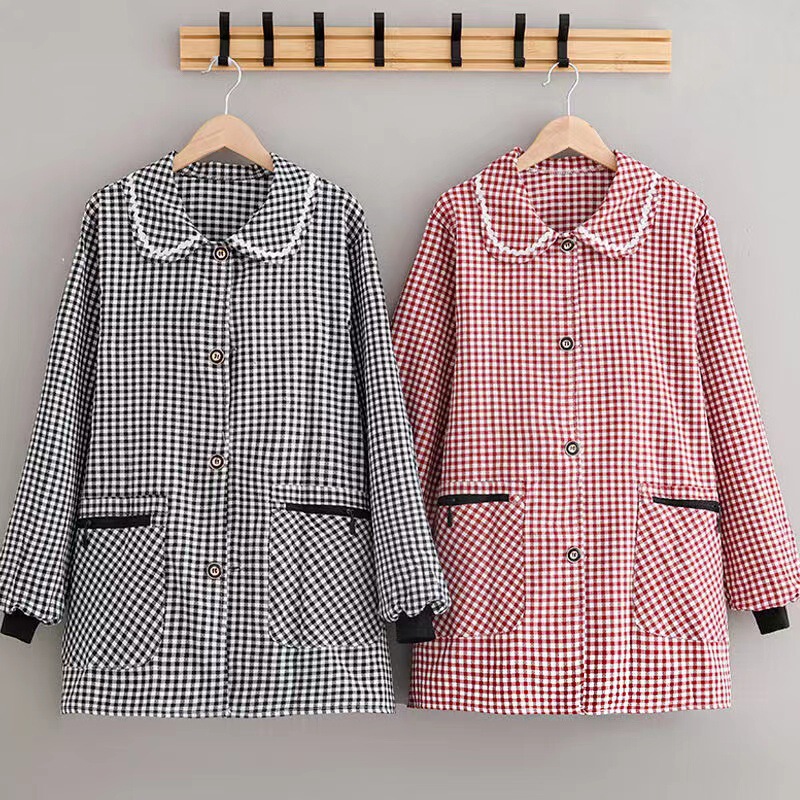 New gown lace Plaid women's household kitchen anti-fouling stain-resistant button dressing apron wholesale New gown lace Plaid women's household kitchen anti-fouling stain-resistant button dressing apron wholesale